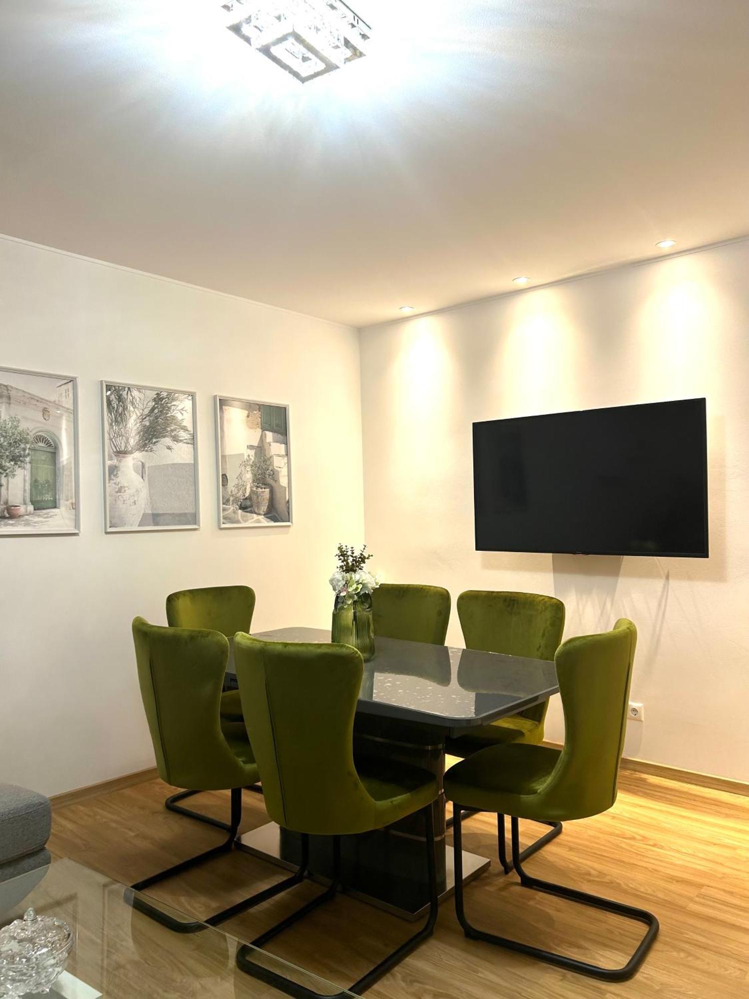 Ferienwohnung In Gerolstein Zentrum Bagian luar foto
